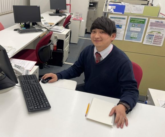 金地　俊亮
